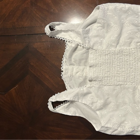 White corset from Shein - Picture 3 of 4